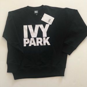 NWT 🐝 IVY PARK 🐝 Classic Black Logo Sweatshirt